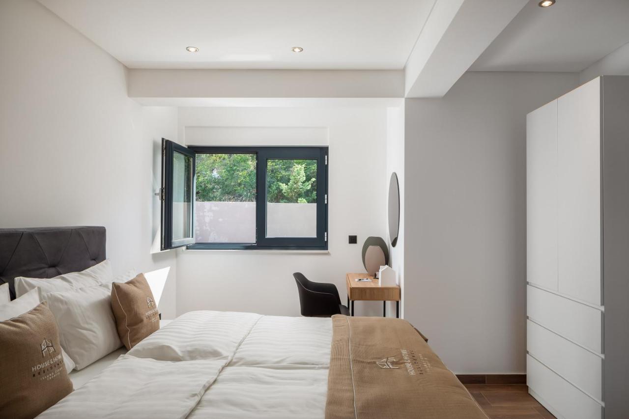 House & Home Slatine Bagian luar foto