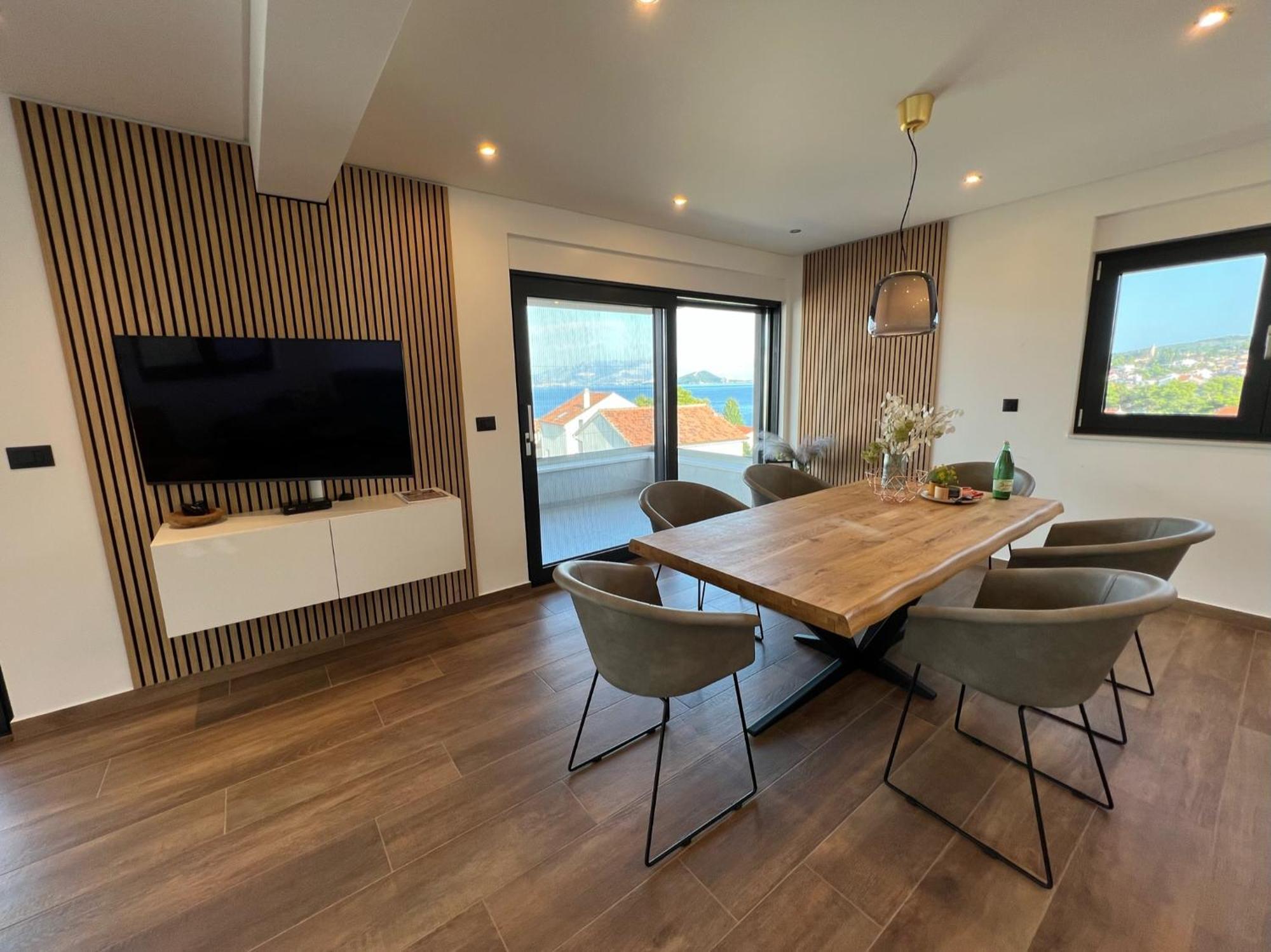 House & Home Slatine Bagian luar foto